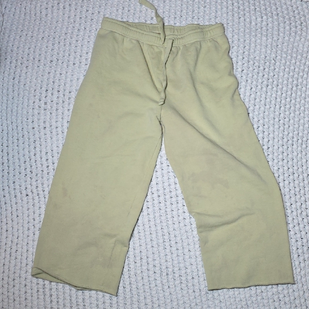 Light Sage Green Loungewear Set - Soft Pullover & Joggers - Picture 7 of 8